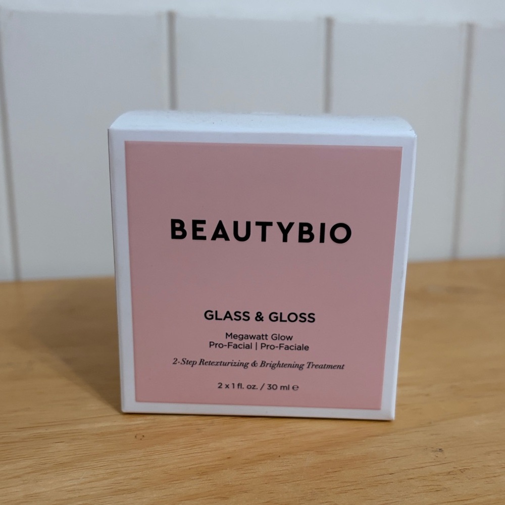 BEAUTYBIO Glass & Gloss Megawatt Glow Pro-facial treatment New Sealed in box